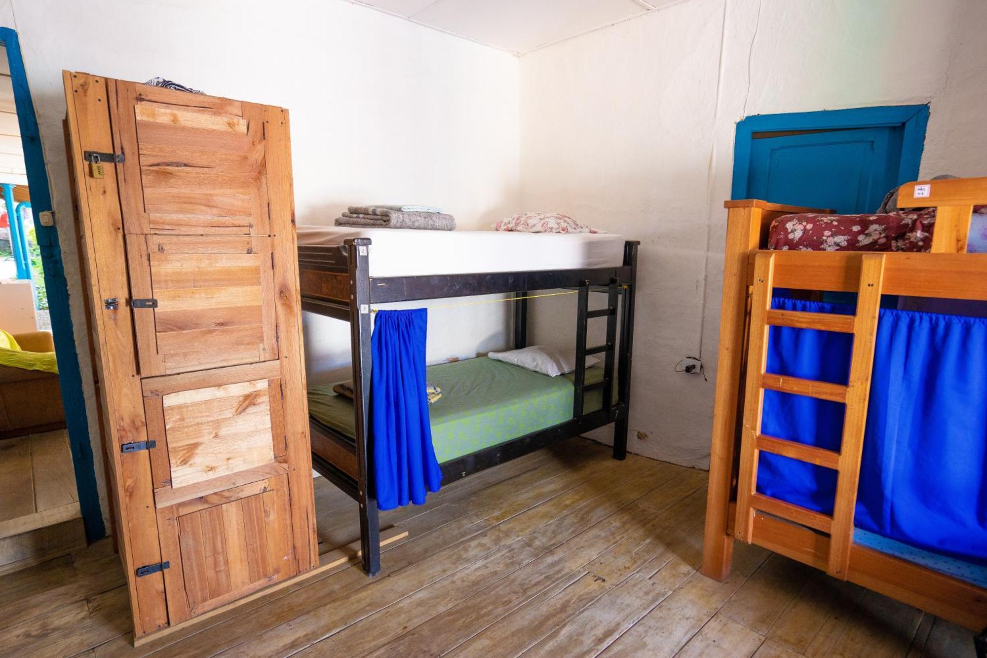 Parcerito'S Hostel Херико Экстерьер фото